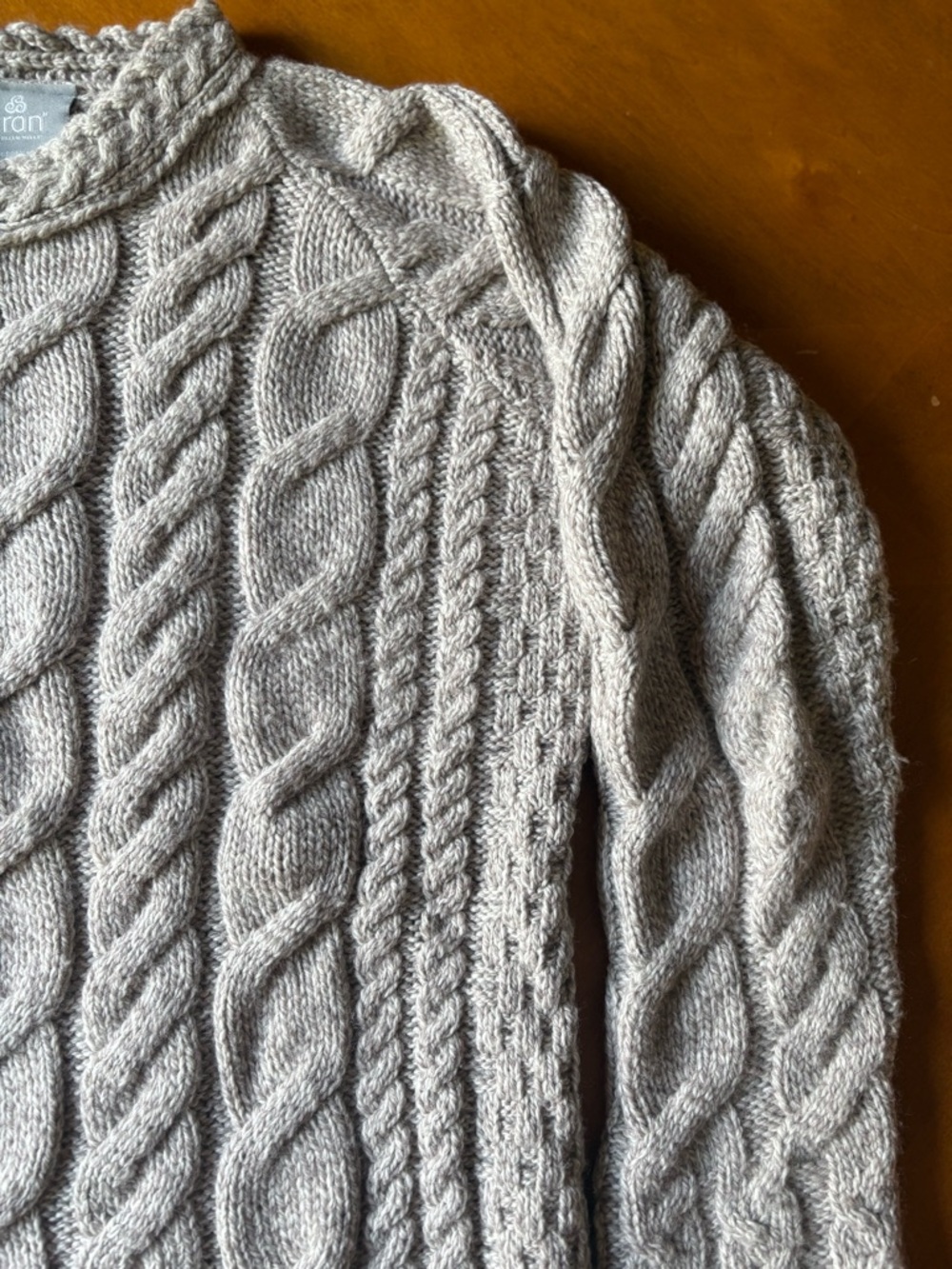 Aran Crafts Sweater Women Medium Gray Merino Wool Cable Knit Fisherman Ireland - Picture 10 of 11